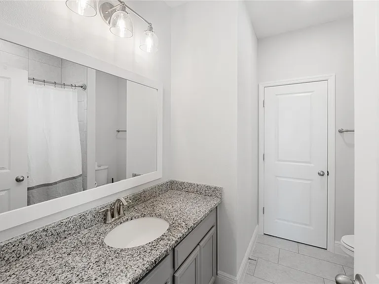 961 Grand Wildmere Cv — Photo 14
