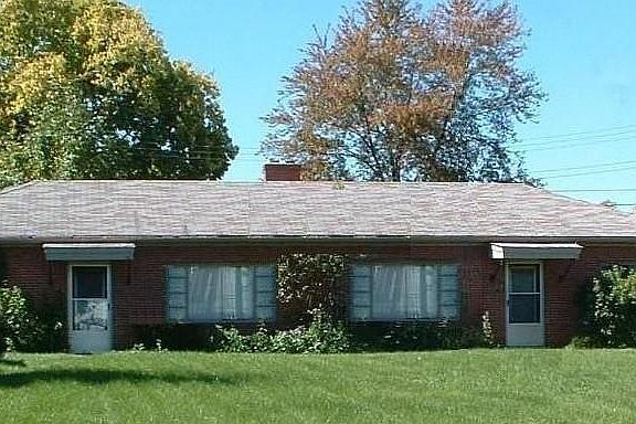 5th image of 1017 Western Ave