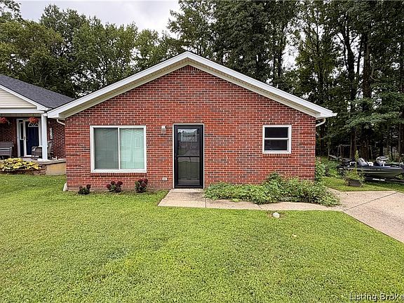 2nd image of 3926 Carver Street