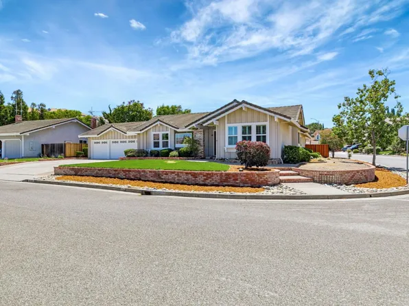 3024 Meadowlands Ln, San Jose, CA 95135