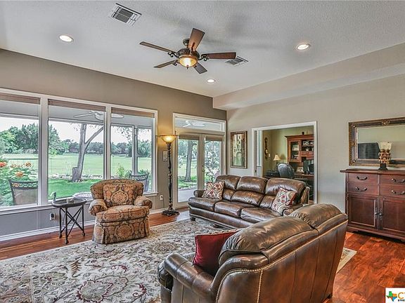2nd image of 1208 Cedar Creek Dr