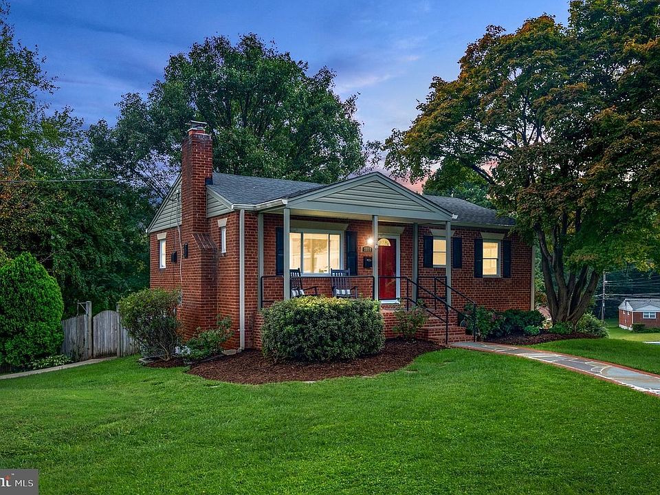 1st image of 3811 Richard Ave