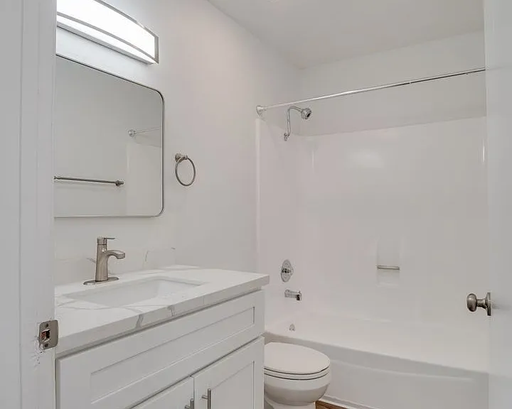 Parkview Poway Apartments — Photo 35