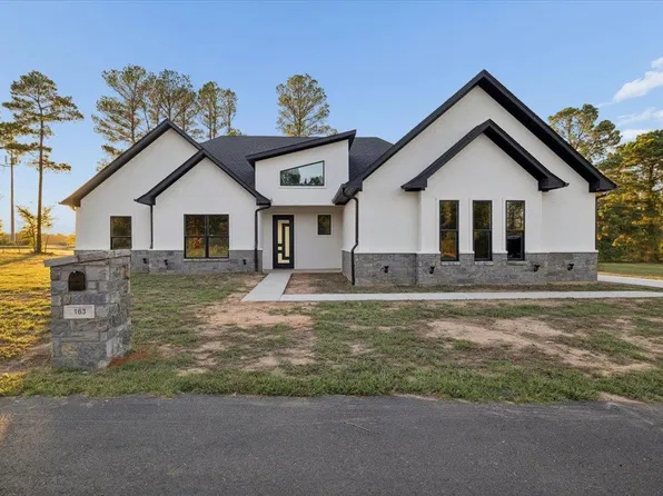 163 Simmons St, Longview, TX 75605