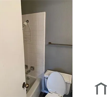 422 Matthews Dr — Photo 12