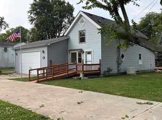 11113 Harold Dr, Luna Pier, MI 48157
