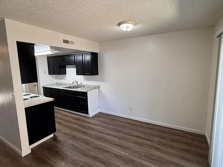 3312 Santa Rosa Ct #1 — Photo 13