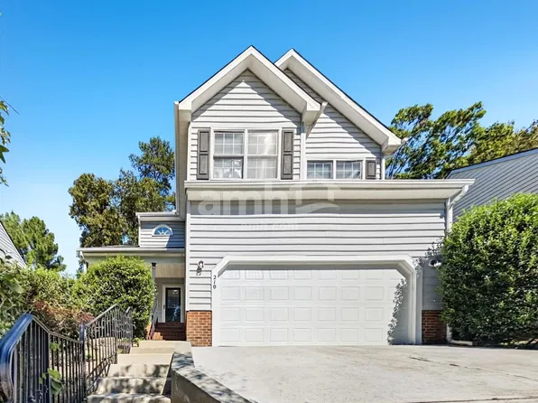 210 Wood Valley Ct, Durham, NC 27713