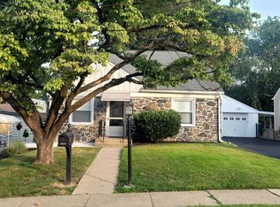 1305 Center Rd, Drexel Hill, PA 19026