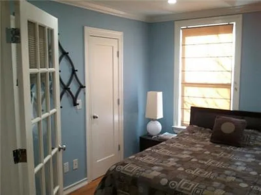 Sold by Bank Neary | media 29