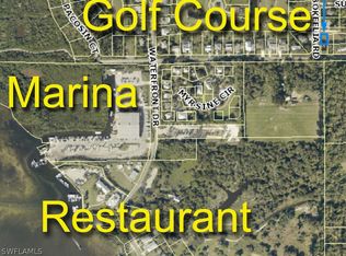 7503 Hibiscus Ave, Bokeelia, FL 33922