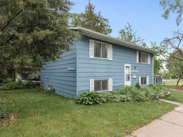 1222 Hazel St N, Saint Paul, MN 55119