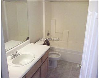 4th image of 709 Tawney Eagle Ave