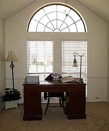 4th image of 2117 Brabant Dr