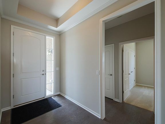 3rd image of 298 Chester Arthur Dr