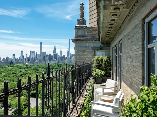 211 Central Park West image 1 of 23