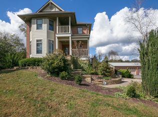 112 Pope Ln, Bell Buckle, TN 37020