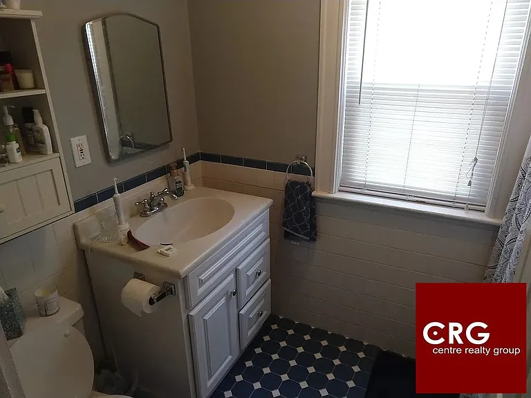 71 Simpson Ave — Photo 13