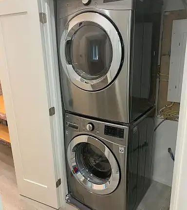 4th image of 29 Brookmount Rd #1A