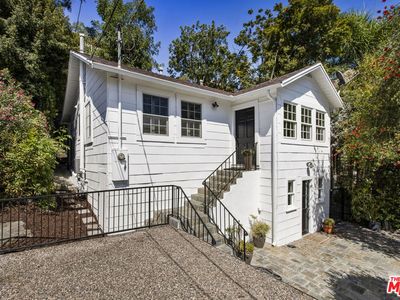 3831 Fernwood Ave, Los Angeles, CA, 90027