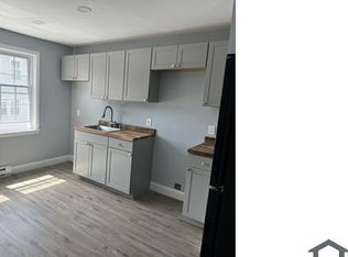 888 Hope St #2, Stamford, CT 06907