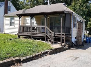 2933 Walton Rd, Saint Louis, MO 63114