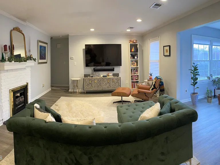 157 Frontier Way — Photo 5