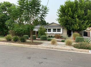 15121 Haynes St, Van Nuys, CA 91411