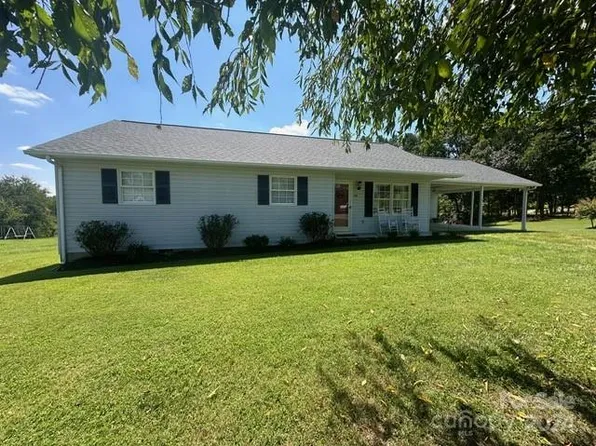 244 N Woodleaf Rd, Forest City, NC 28043