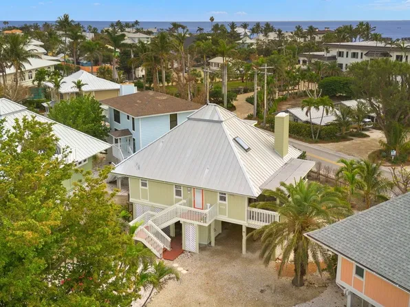 54 Sandpiper Ct, Captiva, FL 33924