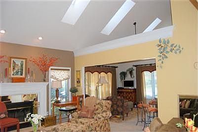4th image of 2749 Terraceview Cir