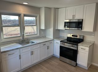 982 S Schodack Rd #4, Castleton On Hudson, NY 12033