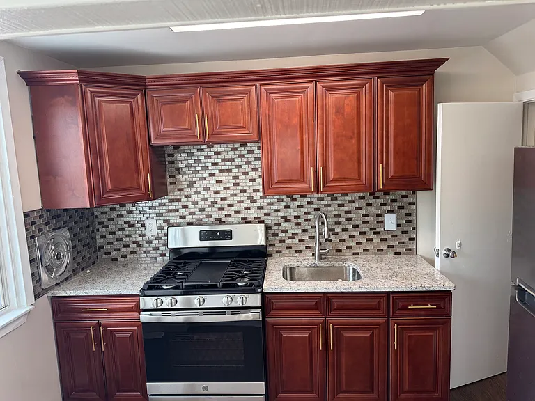 6019 Summerdale Ave — Photo 10