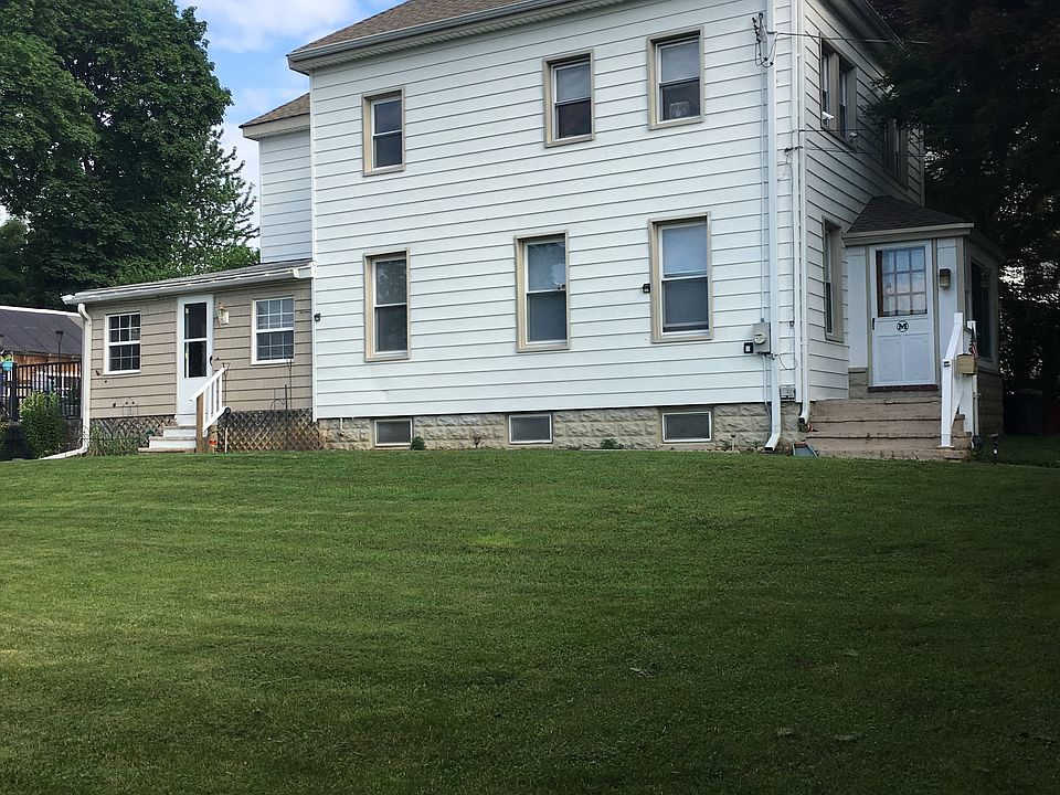 All block three-story