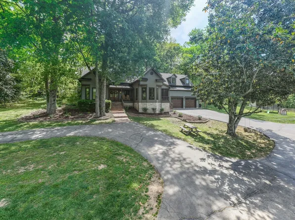 2153 Williamsport Pike, Columbia, TN 38401