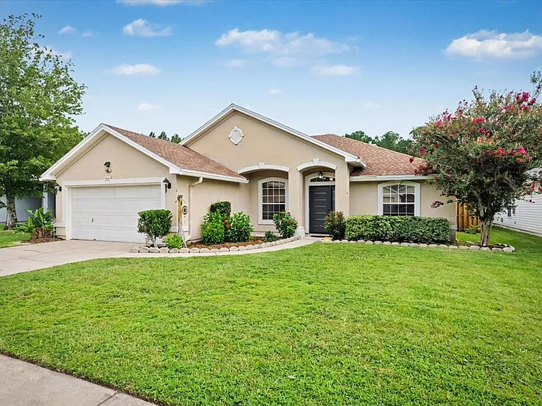 711 Sid Dr — Photo 4