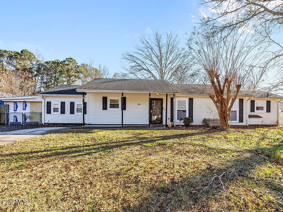 1st image of 1004 Springdale Drive