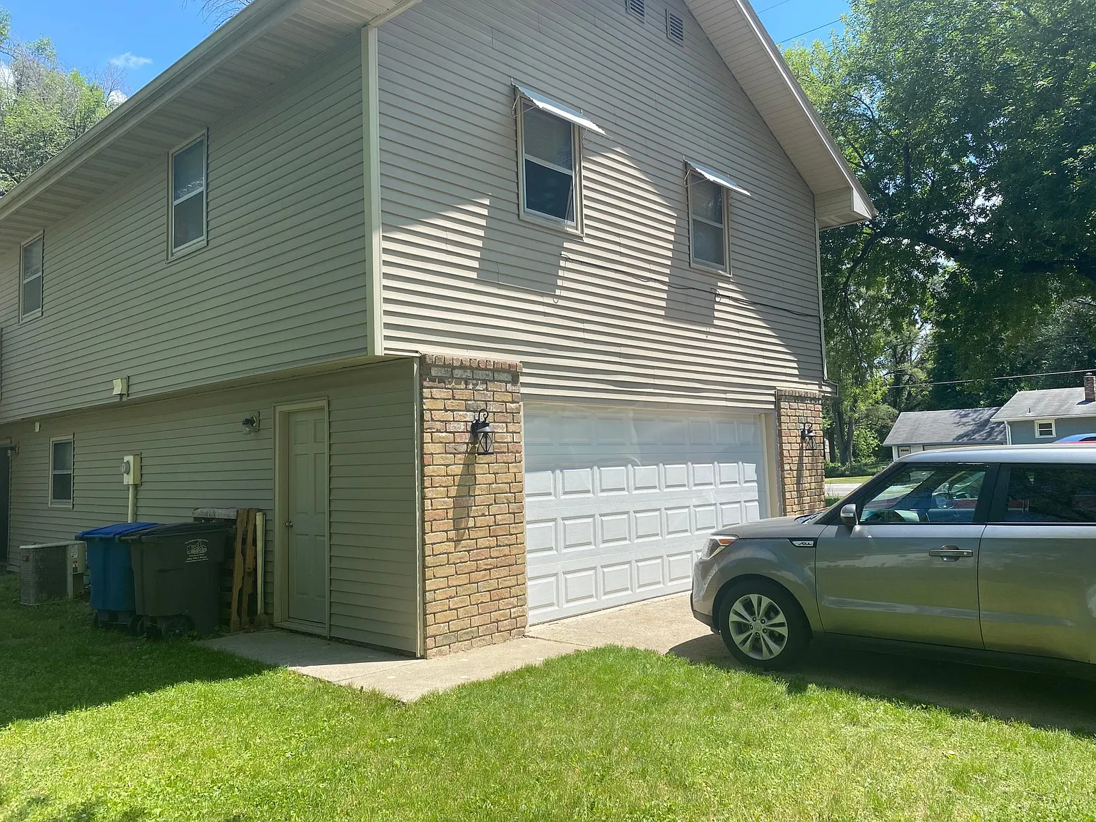 5021 Aurora Ave — Photo 3