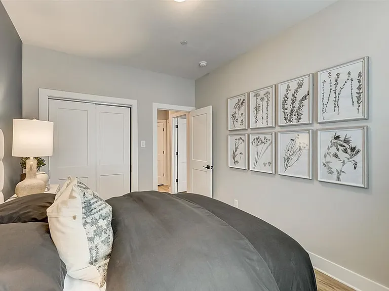 Carmel Villas — Photo 79
