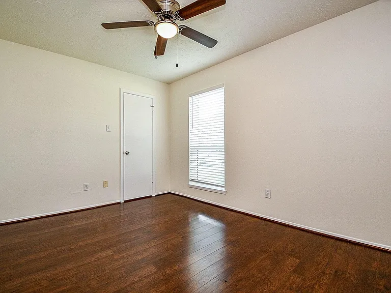 16823 Cobble Ridge Dr — Photo 28