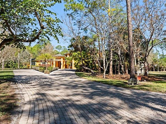 4th image of 5237 Mahogany Ridge DR