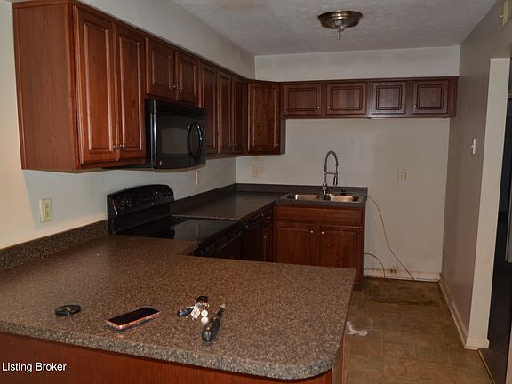 4th image of 4406 Wisteria Landing Cir Unit 202