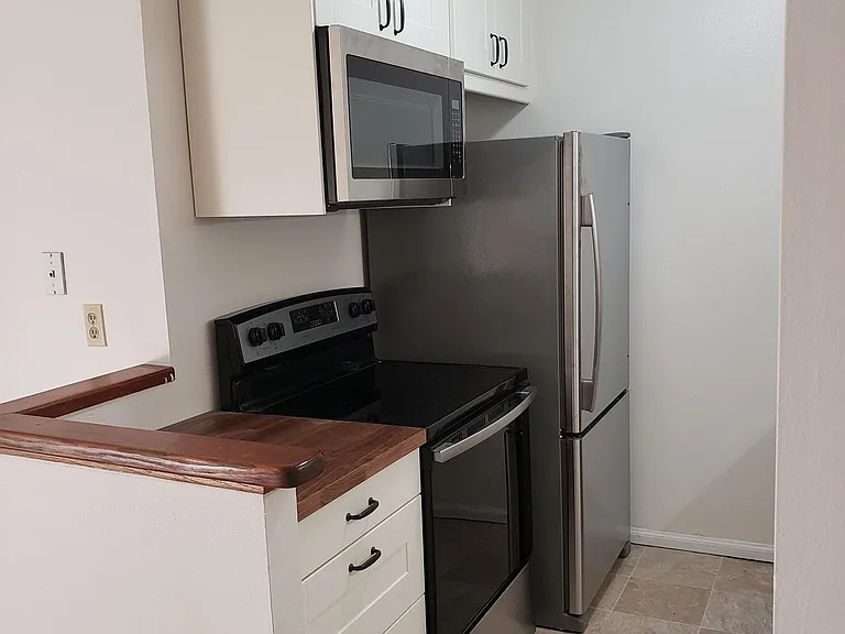 6202 Friars Rd #309 — Photo 3