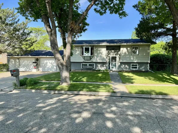 1005 S Cleveland Ave, Pierre, SD 57501