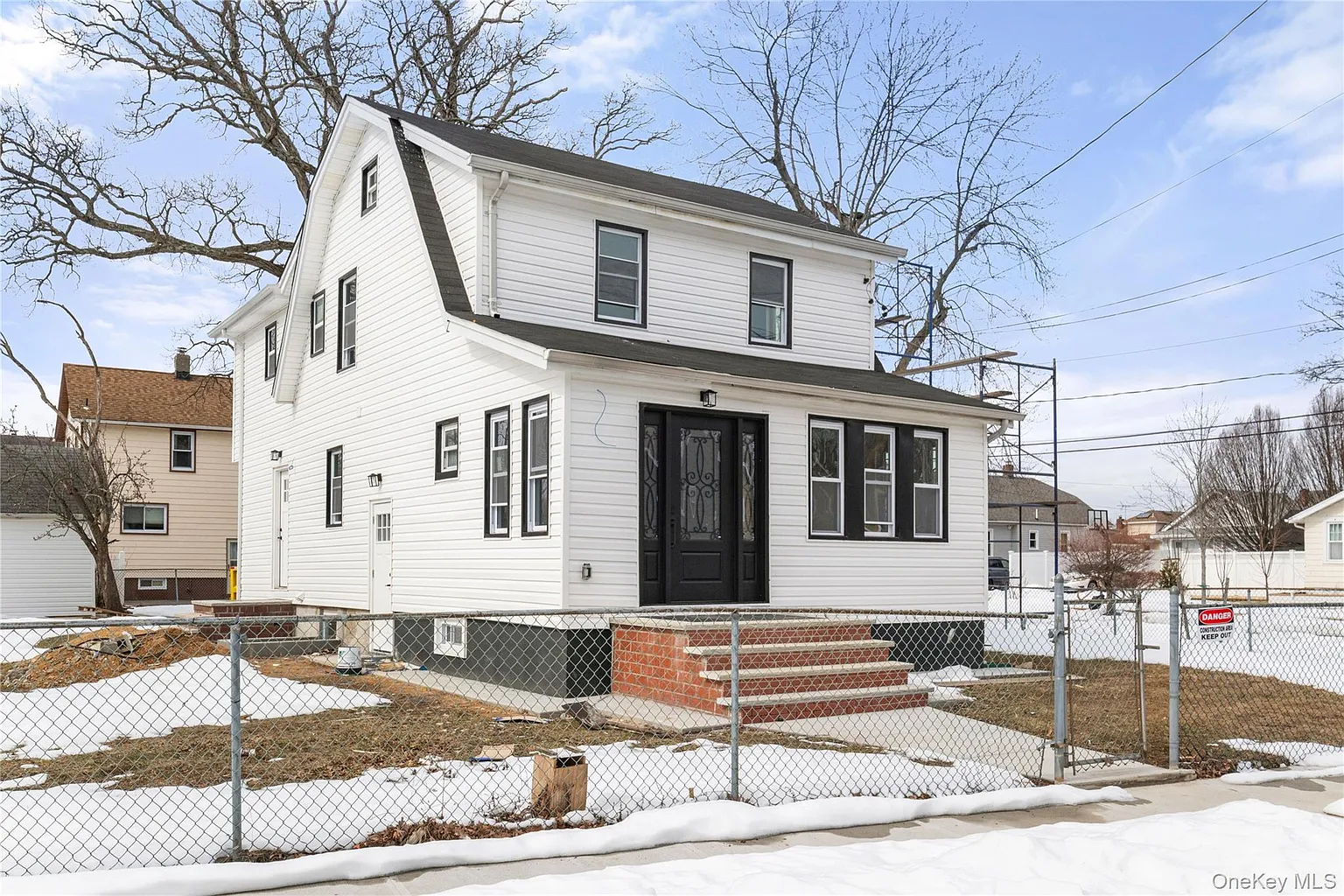 67 Ellison Avenue photo 1