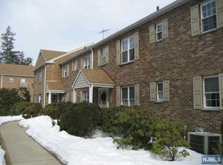 590 Center St #5904, Oradell, NJ 07649