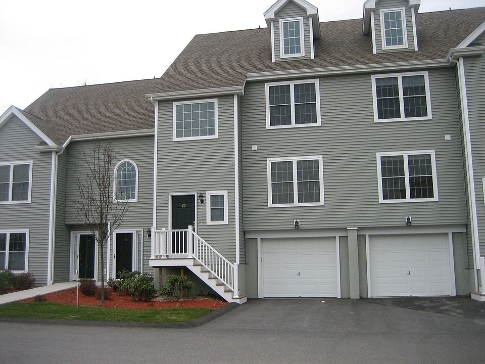 Large 3 bdrm condo with garage - 