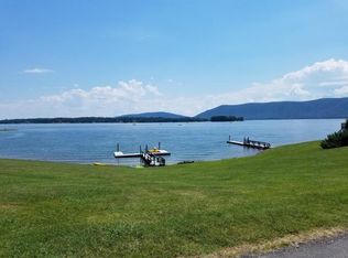 70 Clubhouse Tower Cir, Moneta, VA 24121