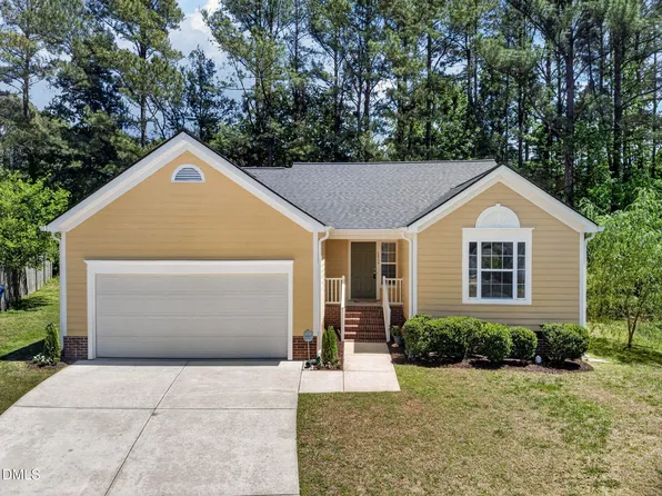 6804 Broome Bay Ct, Raleigh, NC 27616