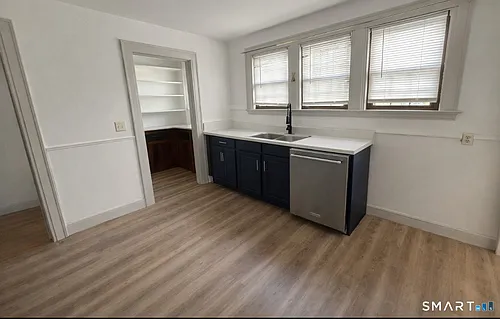 40 Rogers St #1 Photo 1